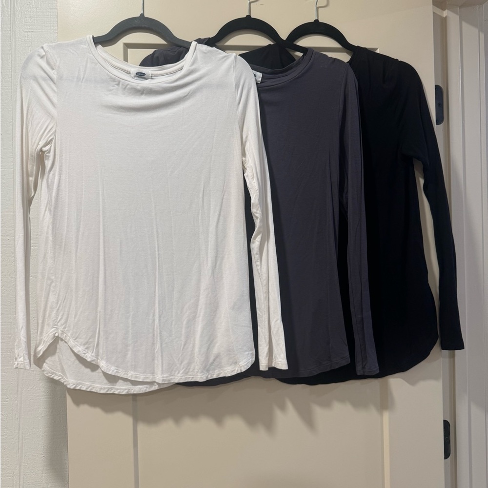 Women's Old Navy Long Sleeve Tops - White, Gray, and Black